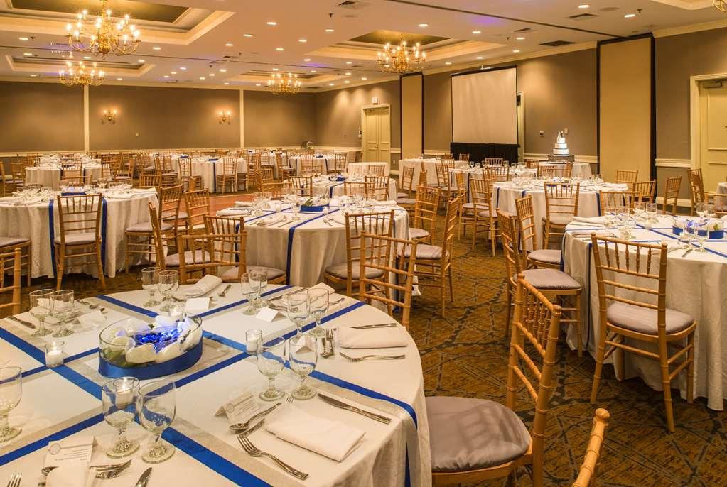 Hotel Doubletree By Hilton Raleigh Durham Airport At Research Triangle Park Einrichtungen foto