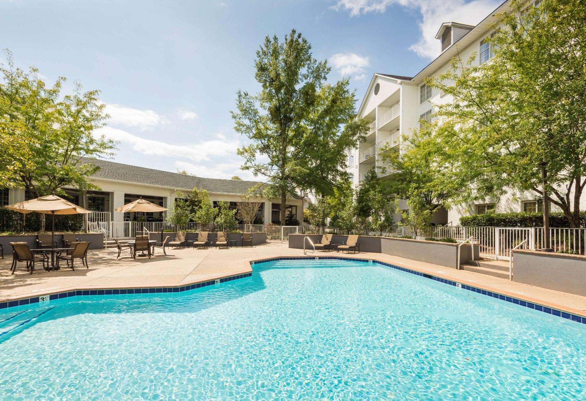 Hotel Doubletree By Hilton Raleigh Durham Airport At Research Triangle Park Exterior foto